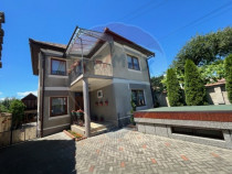 Casă str. Progresului , Sebes, destinatie : uni/multifam...