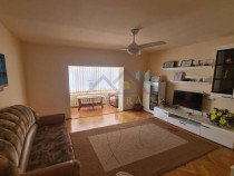 Apartament 3 camere decomandat Centrul Civic