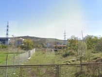 Teren intravilan 7,3 ari, zona Viisoara