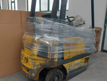 Stivuitor pe gaz marca OM CARRELLI de 1,5T din 2007 pentru piese