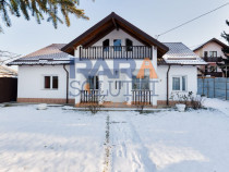 Casă 2015 - 4 dormitoare, 2 băi, 2 bucătării