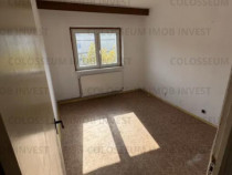 Apartament 4 camere, decomandat - zona Scriitorilor
