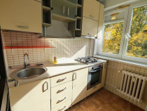 Garsoniera renovata Aparatorii Patriei