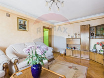 Apartament deosebit de 4 camere zona Decebal - Piata Alba...