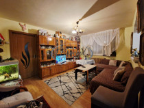 Apartament ideal pentru familie sau investitie - Piata Herme