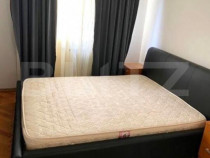 Apartament cu 2 camere, 45 mp, boxa, zona Aleea Padin