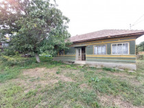 Casa 70 mp, teren 1415 mp , Zarnesti sat Fundeni