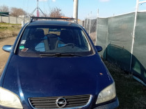 Vând Opel Zafira 2001