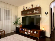 Apartament cu 3 camere, 57 mp, zona Dâmbu