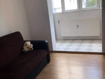 Apartament Cu 3 Camere Semidecomandate Zona George Enescu - Albina