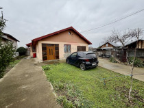 Casă / Vilă cu 4 camere Vanatori