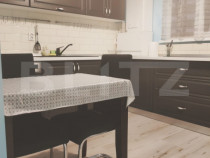Apartament cu 3 camere, 62 mp, parcare, zona Sesul de Sus