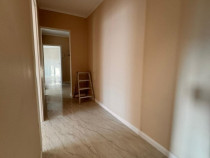 {Aparatorii Patriei} Apartament 3 camere, decomandat - 74 mp - An 1985