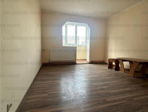 Apartament cu 2 camere,semidecomandat - zona Tractorul