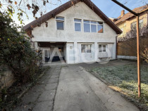 Casa de inchiriat cu 4 camere 160 mpu garaj teren liber 146