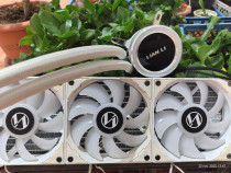 Lian Li AIO, cooler lichid cu RGB