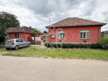 Casa cu teren la 22 km de Oradea, Santaul Mare, Bihor