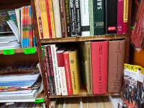 Carti istorie diverse