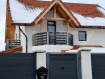 Casă spațioasă cu grădină, Cristian &ndash; posibilitate ex