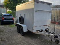 V&acirc;nd remorcă pe 2 axe foarte stabilă