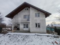 Casa 140mp, teren 603mp, Salcea