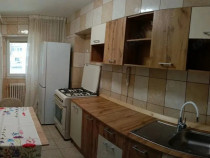 Garsoniera zona Pacii