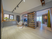 Vilă modernă, cu garaj, panouri și pompă de căldură...