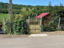 Vind casa si teren intravilan