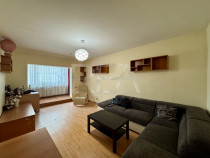 2 camere Titulescu cu vedere pe spate in bloc 1981