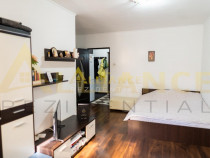 Garsoniera ~ 33 mp ~ { Strada Luica }