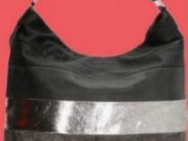 Geanta noua David Jones