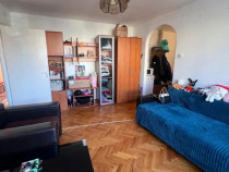 Apartament 2 camere semidecomandat, 49 mp, Liceul Pedagogic