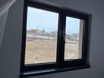 V&acirc;nd fereastră PVC REHAU tripan - gri antracit