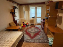 2 camere Titan decomandat, an 1972, reabilitat
