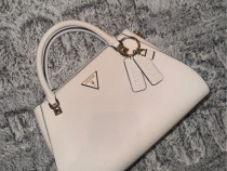 Geantă Guess- nouă, stare impecabilă