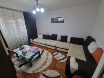Poarta 6 liceul Blaga- apartament 4 camere decomandat cu ...