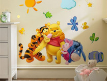 Sticker perete personaje Winnie the Pooh desene animate