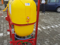 Masina erbicidat 400 litri. Lance 12 metri reglabila. Poloni