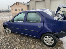 Dezmembrari usa stanga fata Dacia Logan 2005-2012 albastru
