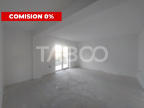 Apartament 3 camere 67 mpu terasa etaj intermediar parcare S