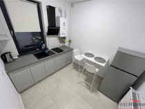 Apartament studio, etaj 3(lift) bloc nou, parcare,complex Oz