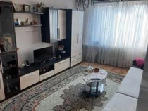 Apartament 3 camere mobilat - zona Astra