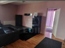 Apartament 3 camere, Zona Sub Cetate