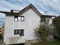 Casa 6 camere, 245mp, Bucium