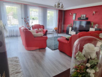Casa de vanzare, 260mp, teren, 1000 mp, zona Unirea