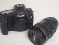 Canon EOS 5D Mark III cu obiectiv EF 24-105mm