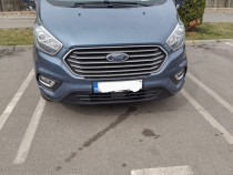 Ford Tourneo Custom 8 locuri