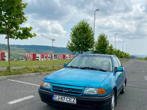 Opel astra f sedan