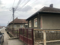 Casa în comuna Crişcior, județul Hunedoara