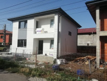 Vila aproape de bulevard , P+1E, 4 camere,2 bai si teren de 275 mp